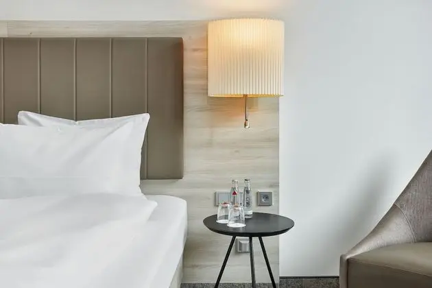 Business Tek Büyük Yataklı Oda (with access to Executive Lounge)