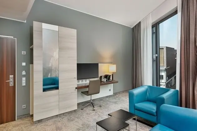 Süit (with access to Executive Lounge)