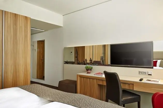 Comfort Tek Büyük Yataklı Oda
