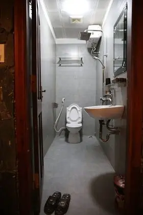 Üç Kişilik Oda, Dağ Manzaralı