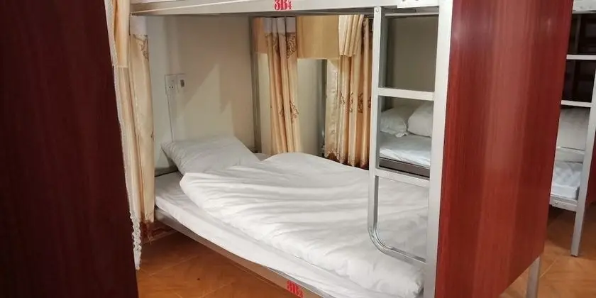 Ortak Ranzalı Oda, Karma Ranzalı Oda (Bed in 4-Bed)