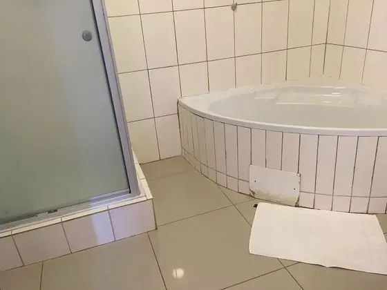 Executive Tek Büyük Yataklı Oda