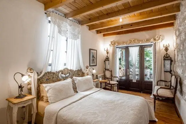 Limon Oda, Bahçe Manzaralı, Bahçe Katı