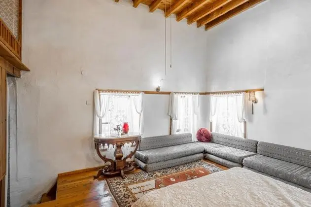 Suite, Bahçe Manzaralı, Şömineli
