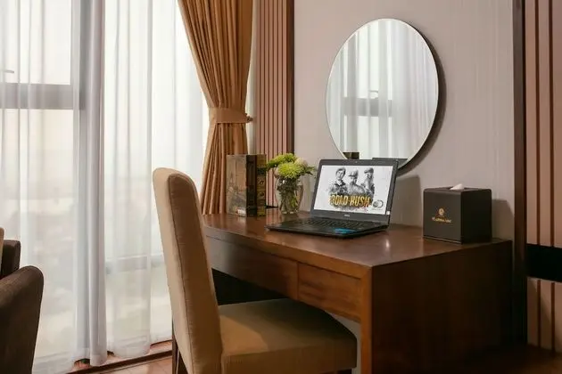 Superior Tek Büyük veya İki Ayrı Yataklı Oda, Şehir Manzaralı