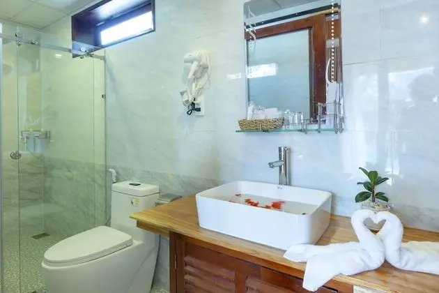 Deluxe Tek Büyük veya İki Ayrı Yataklı Oda, Bahçe Manzaralı