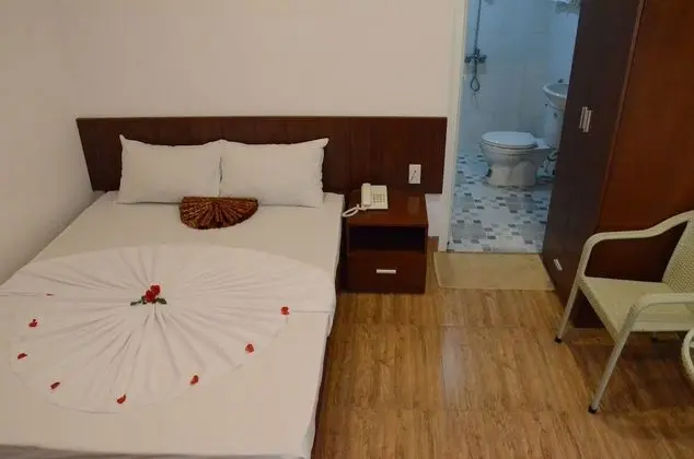 Standard Tek Büyük Yataklı Oda