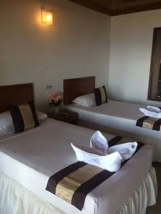 Hotel Seaview Room 40 sqm. with Twin Beds