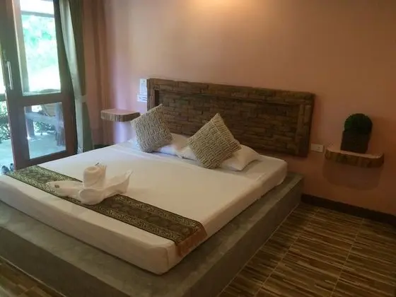 Hotel Seaview Room 40 sqm. with Twin Beds