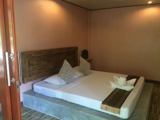 Hotel Seaview Room 40 sqm. with Twin Beds
