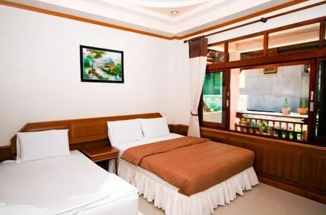 Standard Double or Twin Room with Air Con