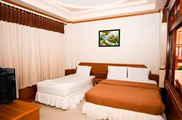 Standard Double or Twin Room with Air Con