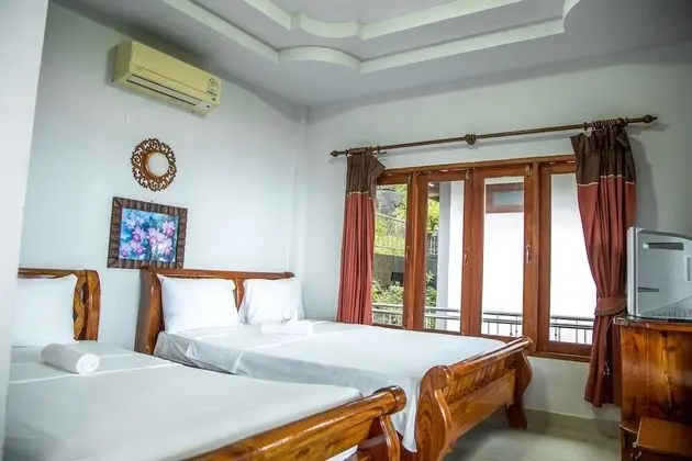 Seaview Deluxe Triple