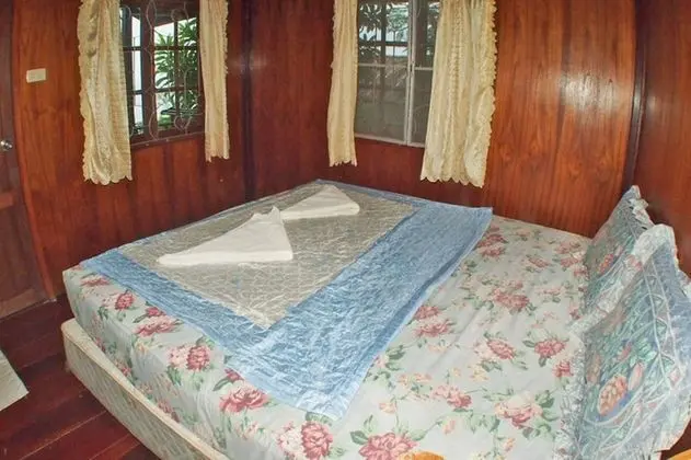 Standard Fan Room
