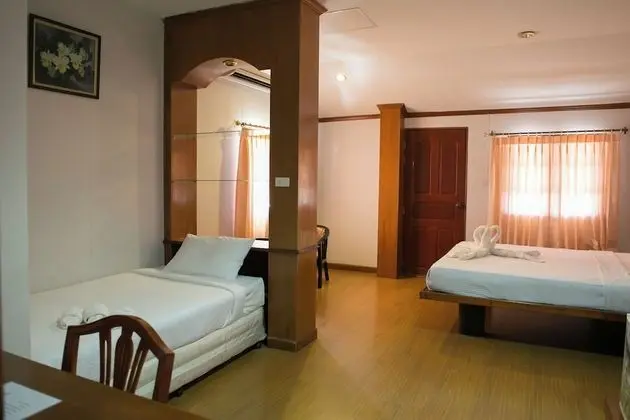 Family Triple Suite