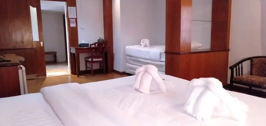 Family Triple Suite