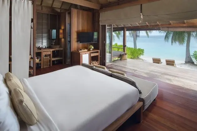 Villa (Castaway Beach Villa)