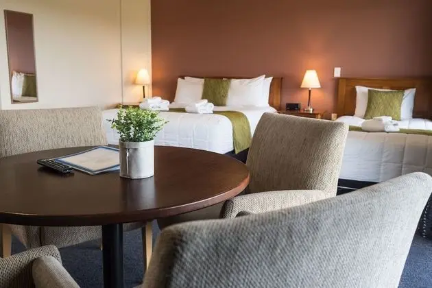 Family Studio, Multiple Beds, Non Smoking, Kitchenette (Upstairs)