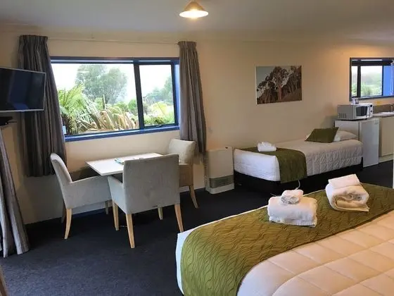 Studio, Multiple Beds, Non Smoking, Kitchenette (Ground)
