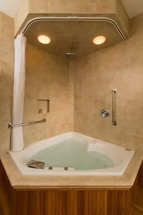 Deluxe Süit, Jakuzi