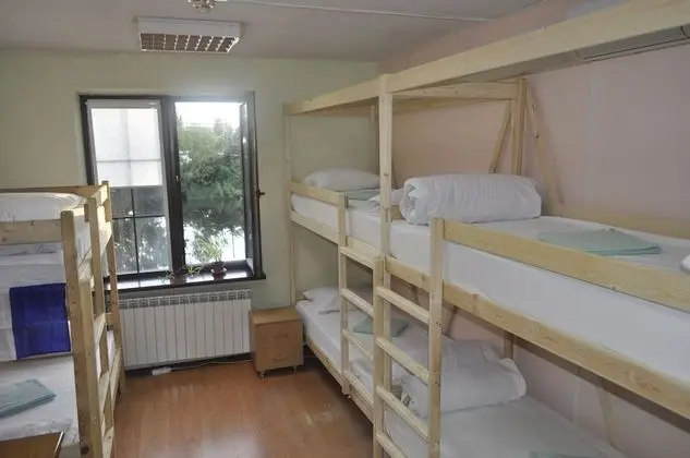 Ortak Ranzalı Oda, Karma Ranzalı Oda (Bed in 6-Bed Dormitory)
