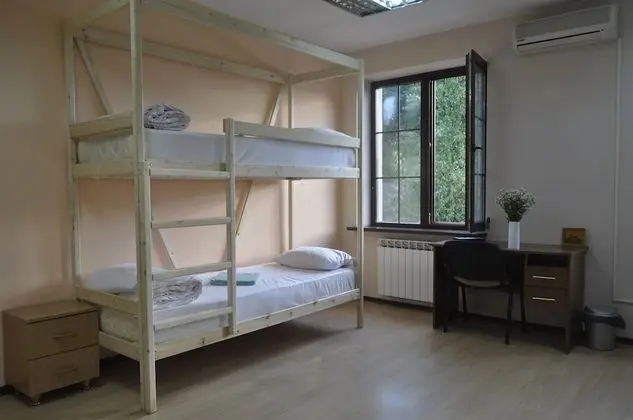 Ortak Ranzalı Oda, Sadece kadınlar için (Bed in 6-Beds Female Dormitory)
