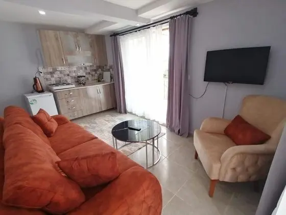 Apartment, Havuz veya Bahçe Manzaralı, Balkonlu