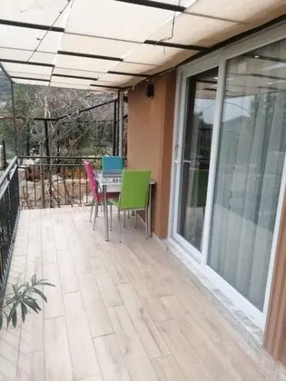 Apartment, Havuz veya Bahçe Manzaralı, Balkonlu