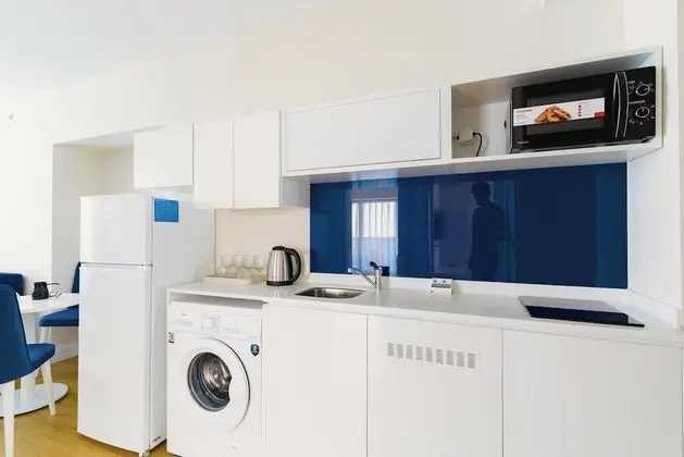 Panorama Two Bedrooms plus Living Room