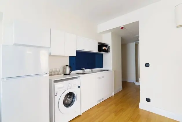 Panorama Two Bedrooms plus Living Room