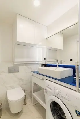 Panorama Two Bedrooms plus Living Room
