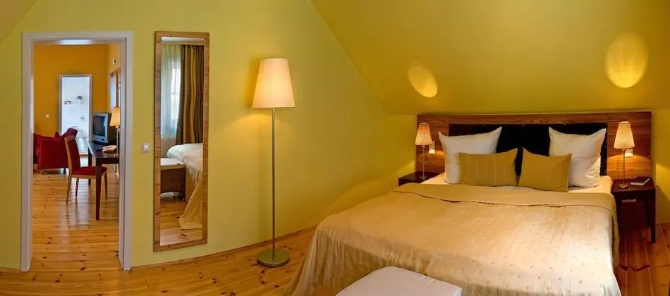 Tek Büyük Yataklı Oda (Cavalierhaus)