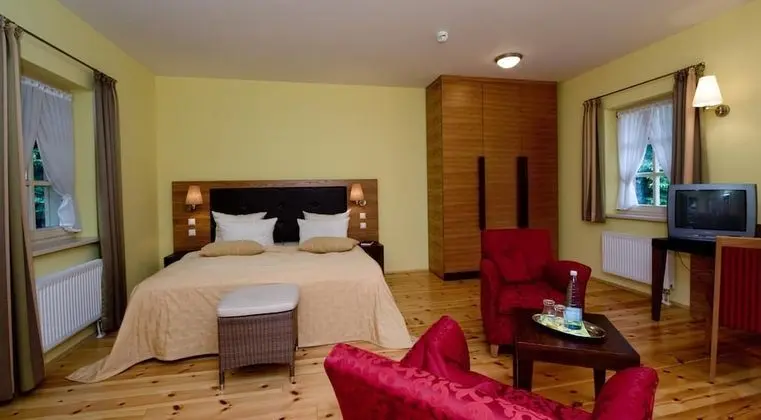 Tek Büyük Yataklı Oda (Cavalierhaus)