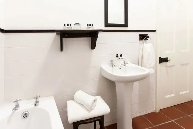Luxury Tek Büyük veya İki Ayrı Yataklı Oda (Room 3)