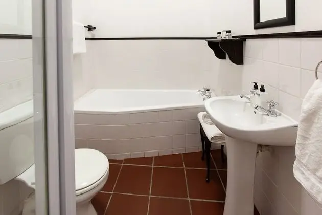 Luxury Tek Büyük veya İki Ayrı Yataklı Oda (Room 3)