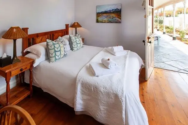 Luxury Tek Büyük Yataklı Oda (Room 1)