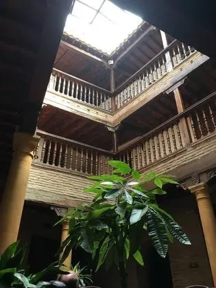 Tek Büyük Yataklı Oda (1)