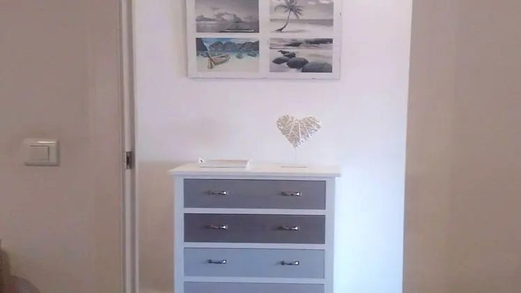 Design Üç Kişilik Oda, Birden Çok Yatak, Avlu Manzaralı