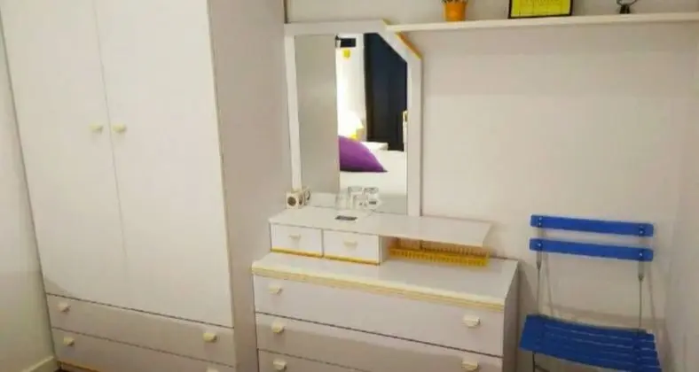 Economy Oda, Avlu Manzaralı