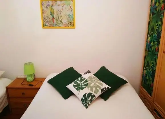 Economy Oda, Avlu Manzaralı