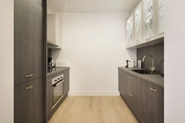 Apart Daire, 4 Yatak Odası, Balkon, Şehir Manzaralı