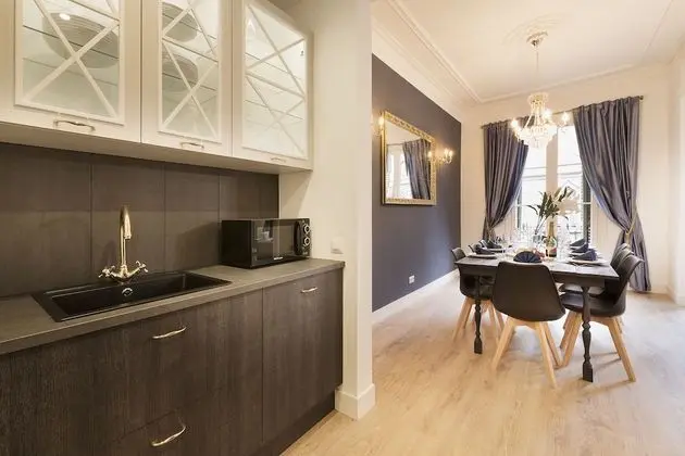 Apart Daire, 4 Yatak Odası, Balkon, Şehir Manzaralı