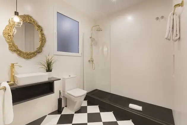 Apart Daire, 4 Yatak Odası, Balkon, Şehir Manzaralı