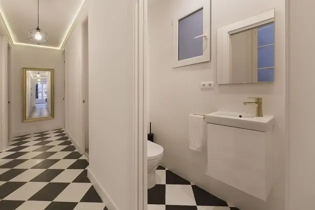 Apart Daire, 4 Yatak Odası, Balkon, Şehir Manzaralı