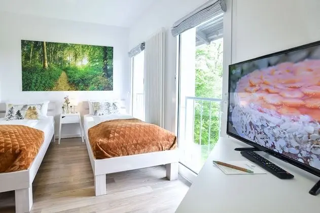 Basic Tek Büyük veya İki Ayrı Yataklı Oda