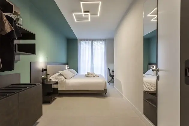 Tek Büyük Yataklı Oda, Ortak Banyo