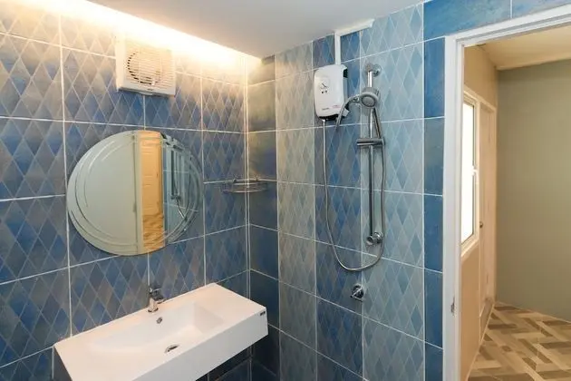 One Bedroom with Ensuite Bathroom-Double Bed