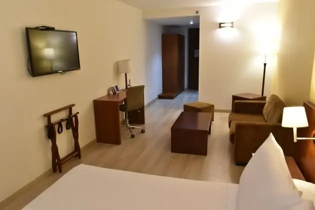 Superior Oda, 1 Büyük (Queen) Boy Yatak