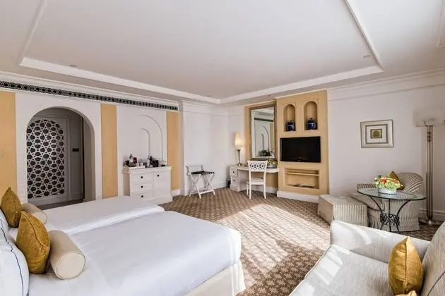 Family Oda, 2 Tek Kişilik Yatak, Sigara İçilebilir, Kule