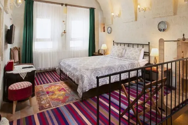 Deluxe Dublex Oda, Sokak Manzaralı, Jakuzili (2 Kişilik)